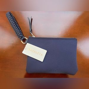 Athleta revive zip pouch